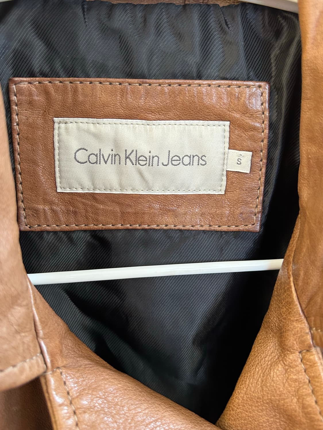 Clavin Klein Jeans 사선지퍼 가죽 자켓 상품이미지3