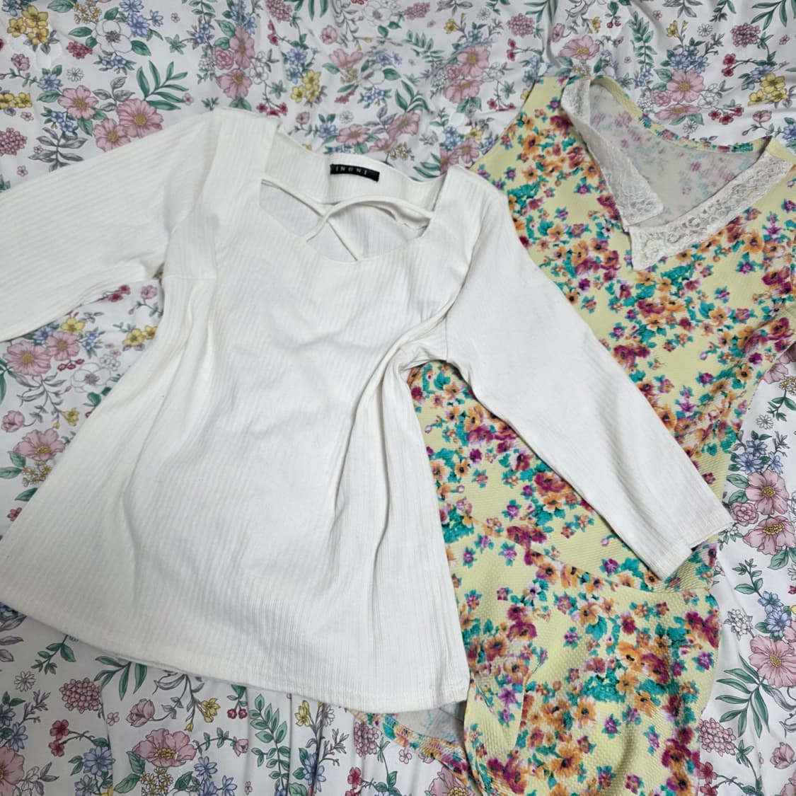 일본빈티지 모리걸 코디세트)ingni 골지티 로맨틱 꽃무늬 레이스원피스 상품이미지2