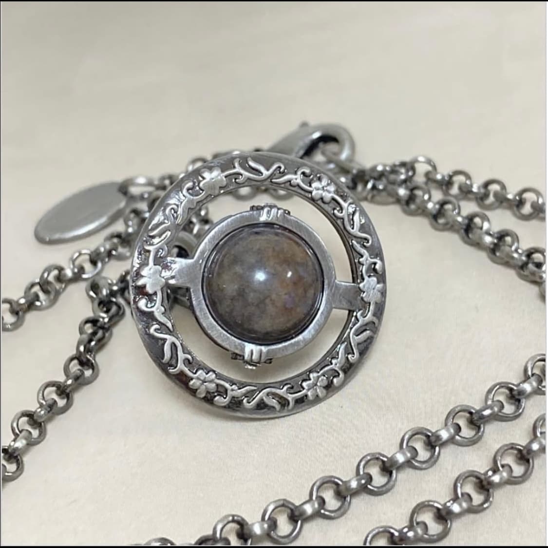 비비안웨스트우드 아카이브 엔틱 천연석 3d orb 팬던트 목걸이 상품이미지2