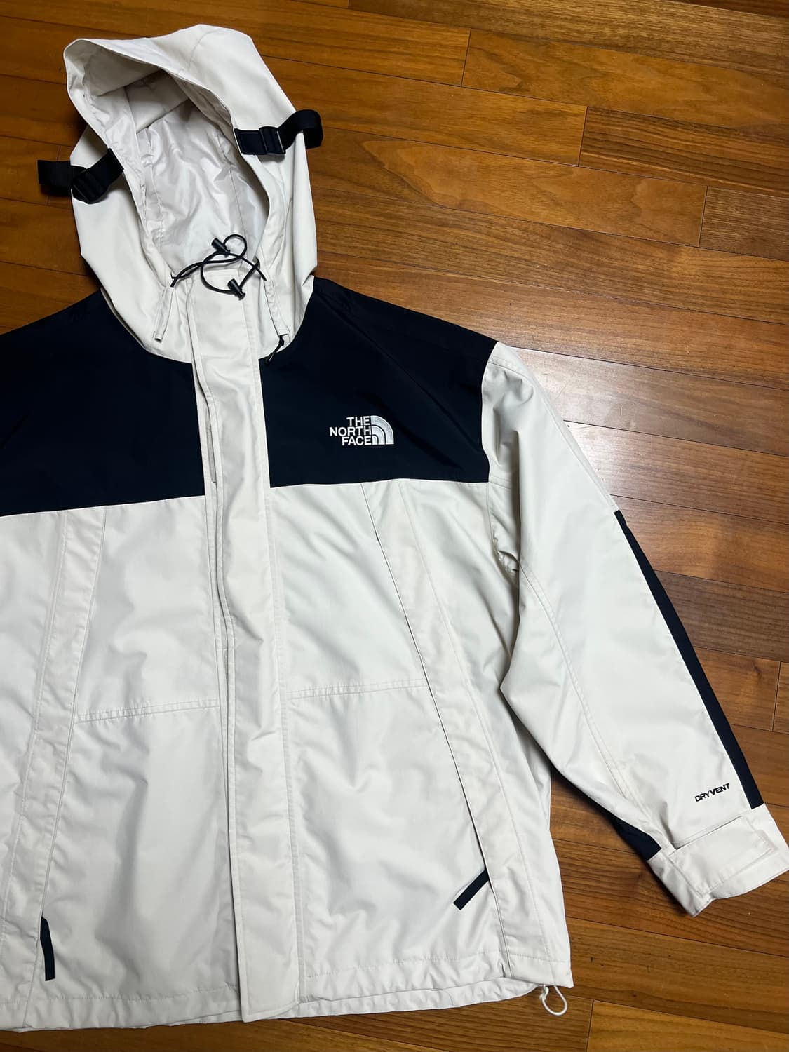 노스페이스 드라이벤트 마운틴자켓 /베이지 상품이미지1