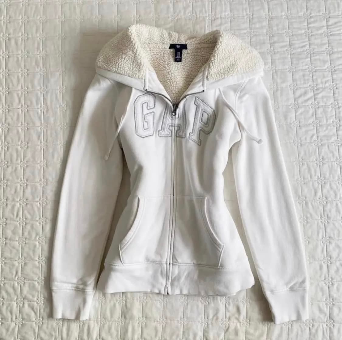 Gap 슬림핏 후드집업  상품이미지1