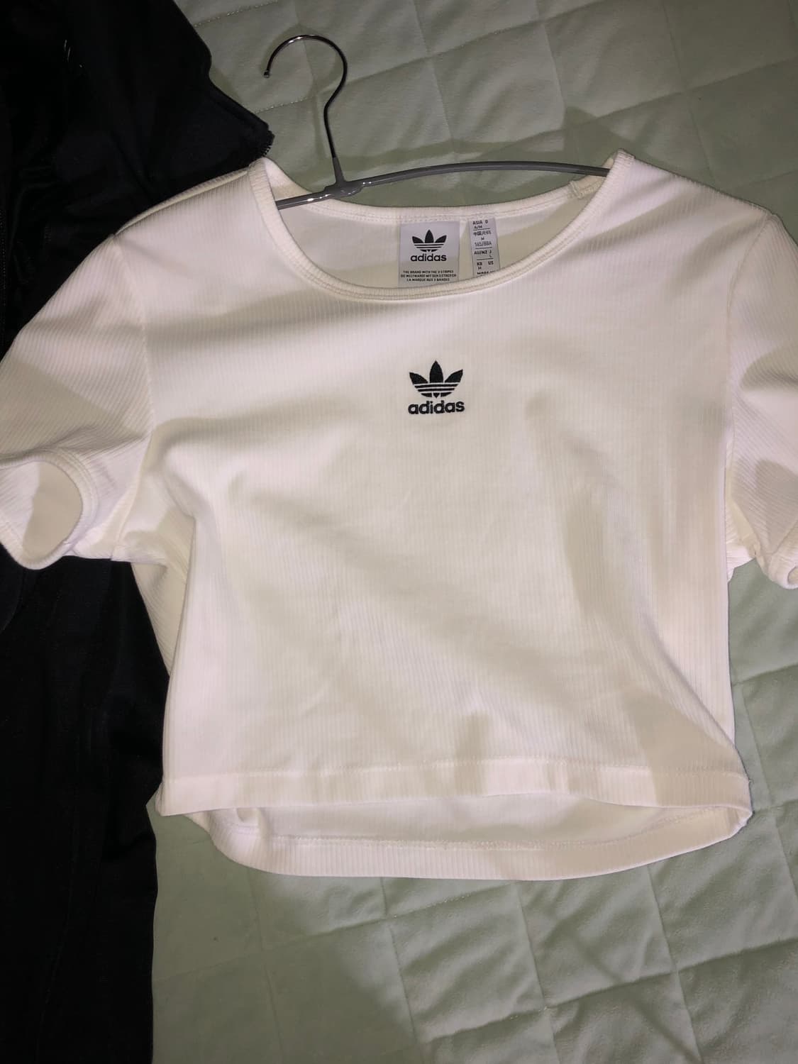아디다스 크롭 반팔 상품이미지1
