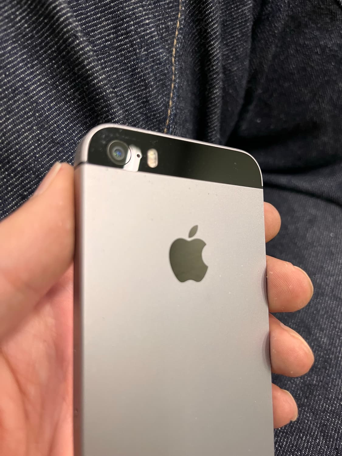 아이폰SE 스페이스그레이 32GB 상품이미지3