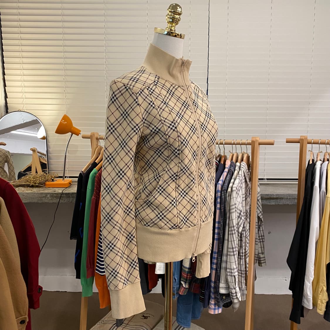 버버리 노바체크 집업 상품이미지8