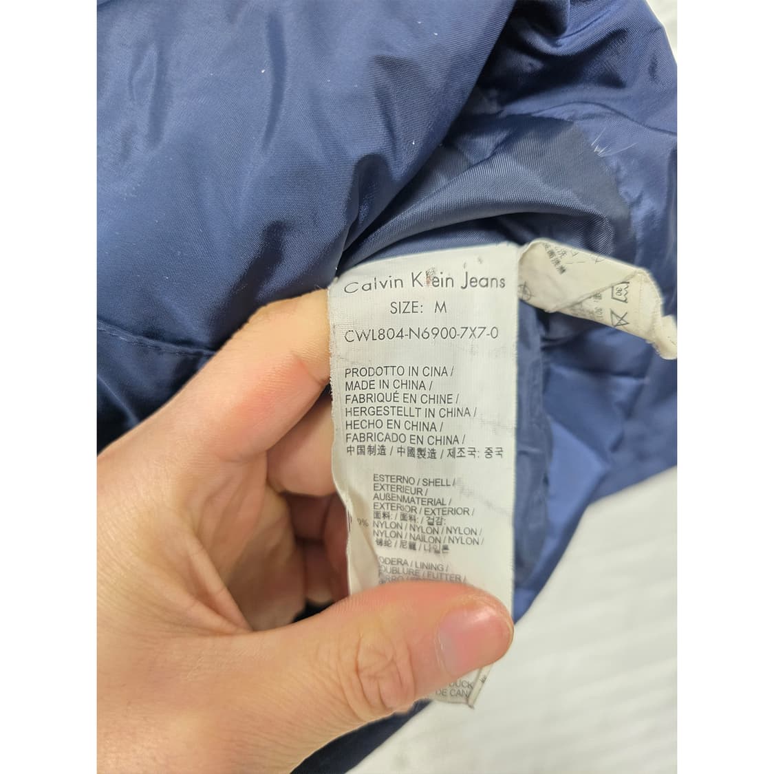 택포// CK 캘빈클라인 다운패딩 M 상품이미지3