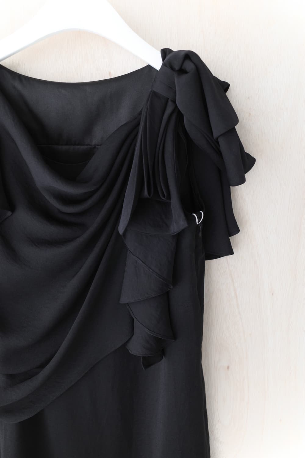 draping one-piece  상품이미지3