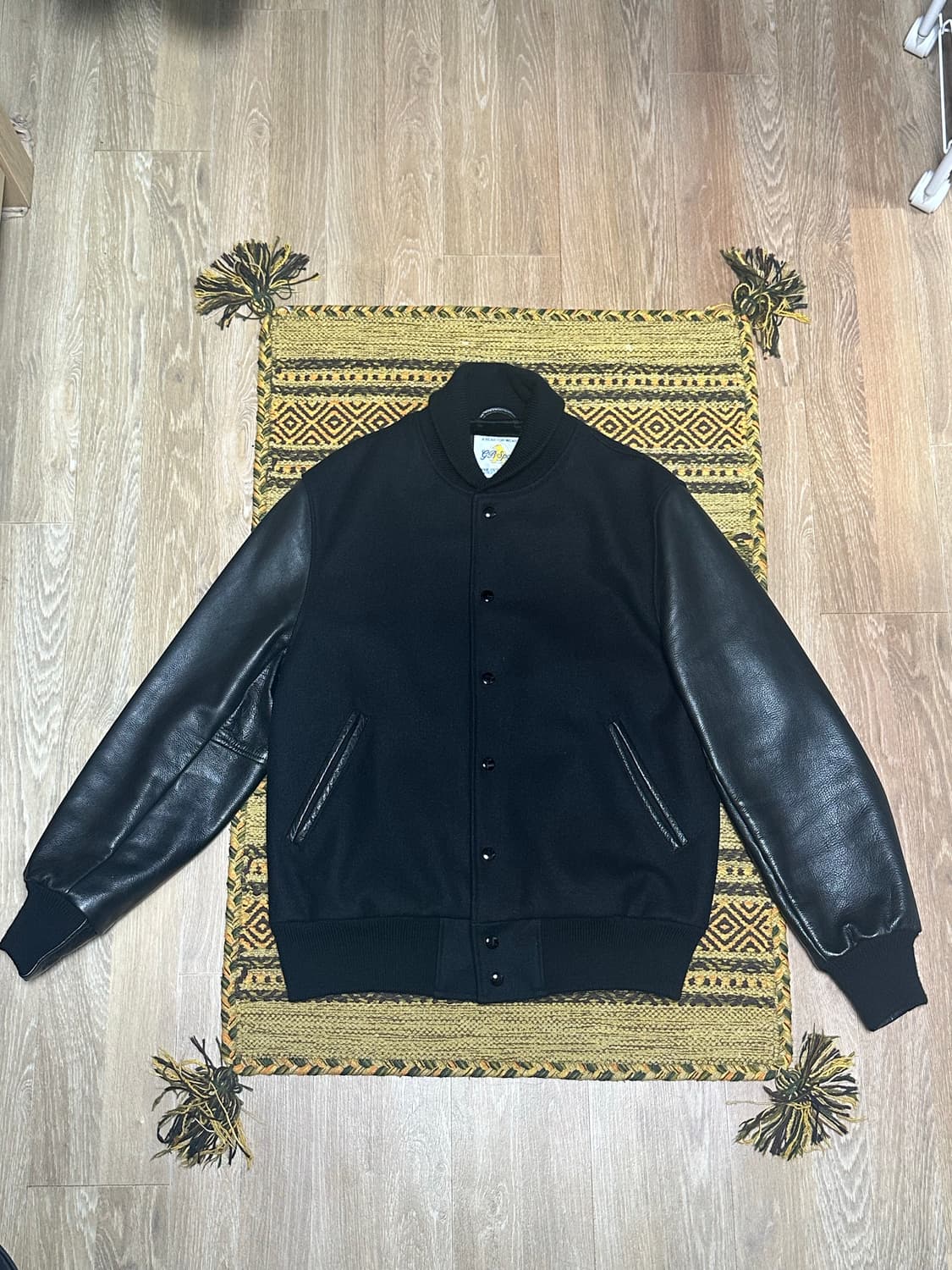 골든베어 블랙 바시티 자켓 숄칼라 (렌덤워크판) L사이즈 상품이미지2