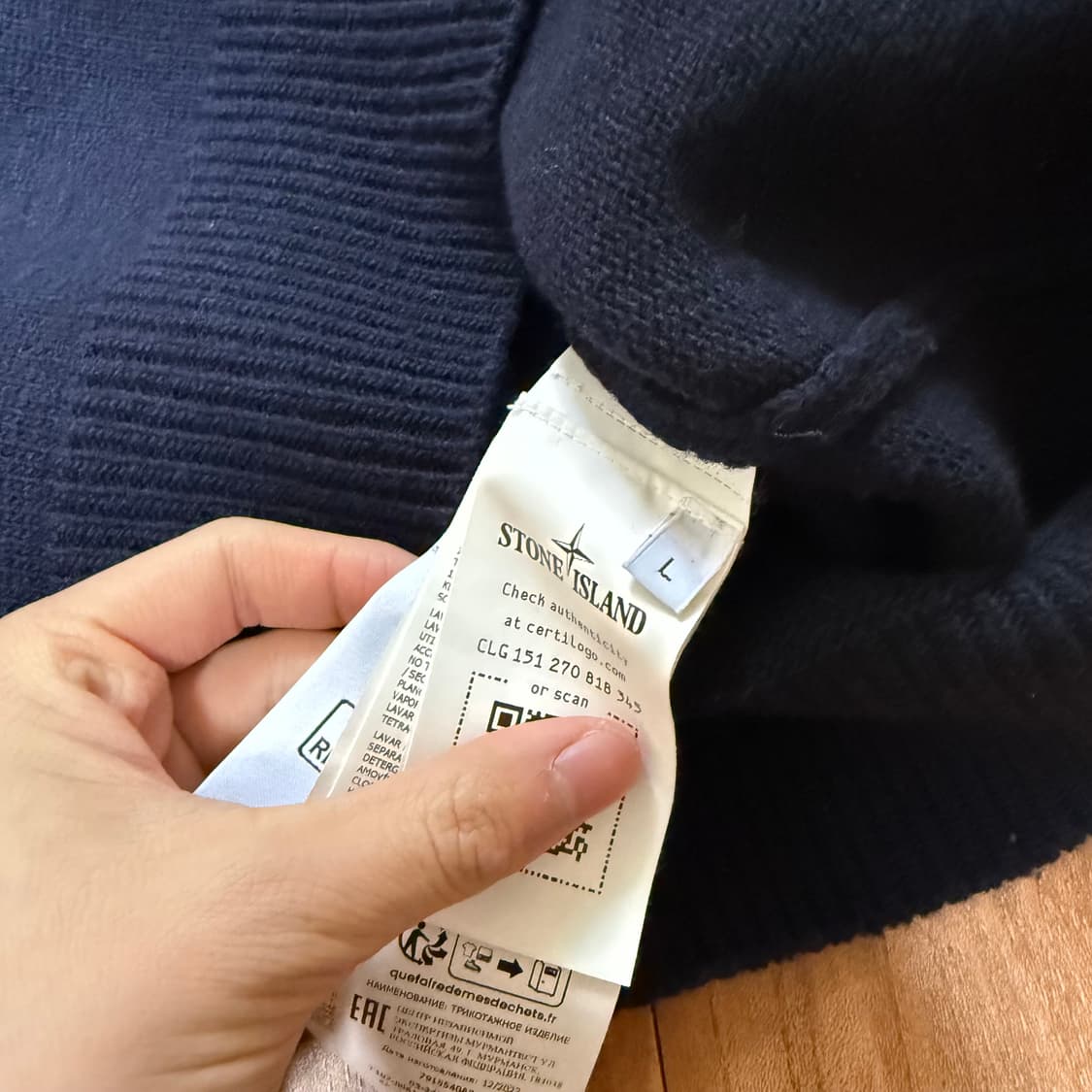 [L] 스톤아일랜드 네이비 니트반집업 상품이미지3