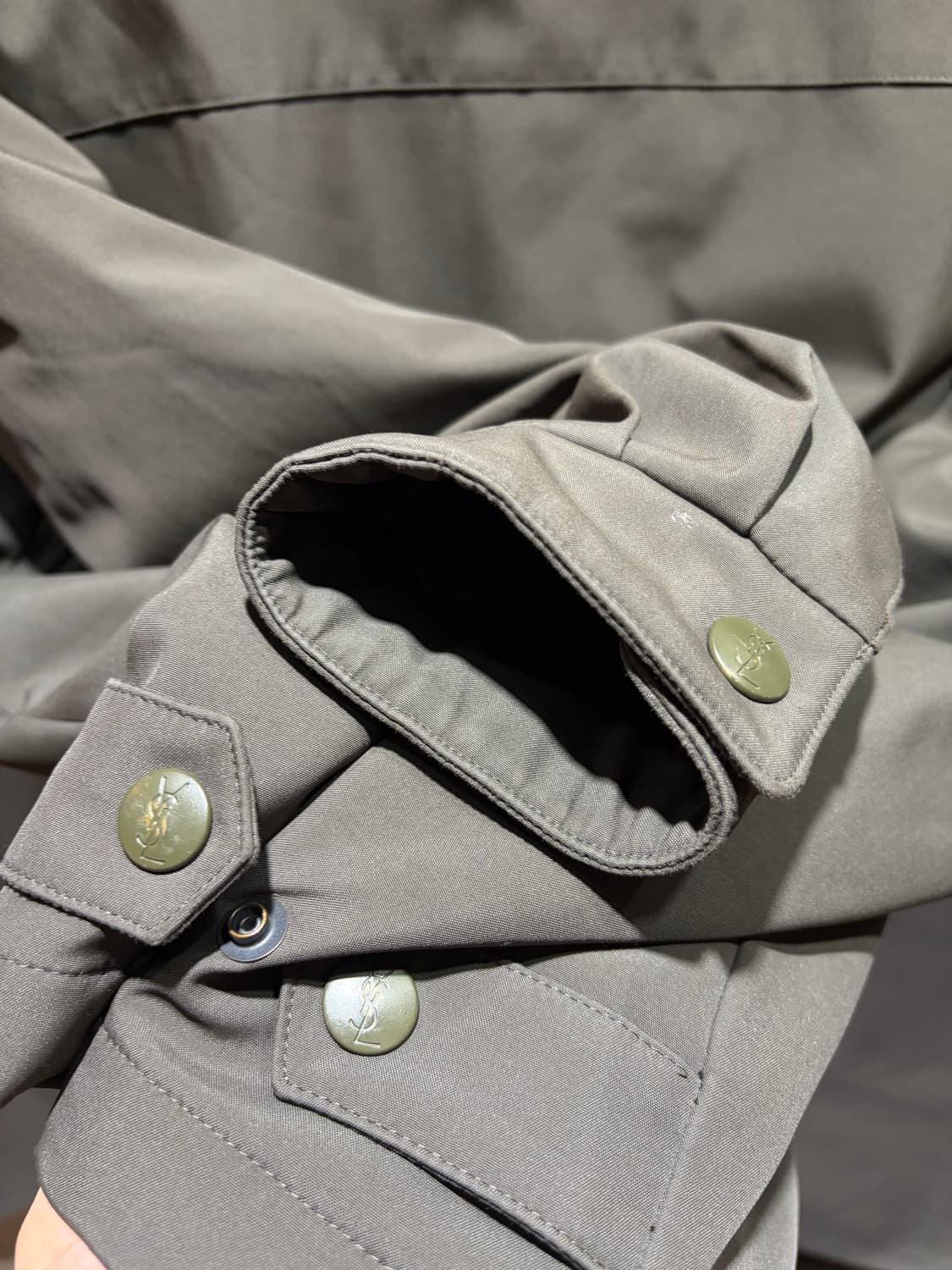 L YSL 입생로랑 심볼로고 카키브라운 폴리쉘 상품이미지9