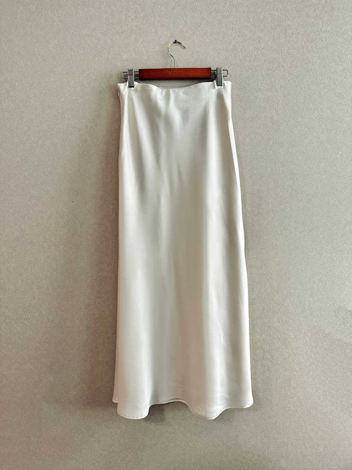 새틴 맥시스커트 상품이미지1