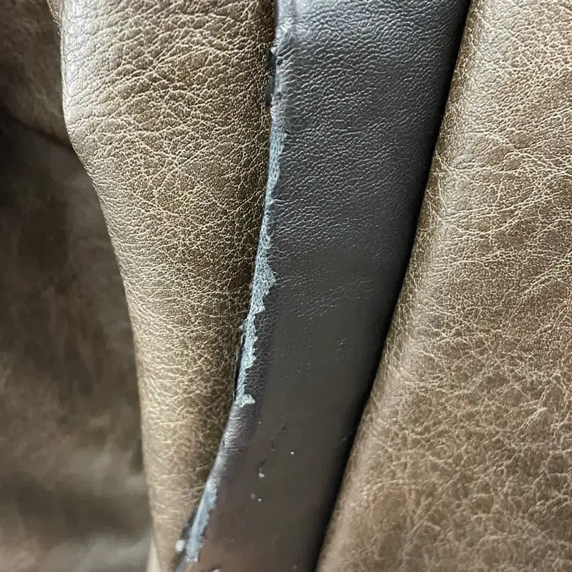 보헤미안서울 하이 넥 숏 무스탕 브라운 상품이미지7