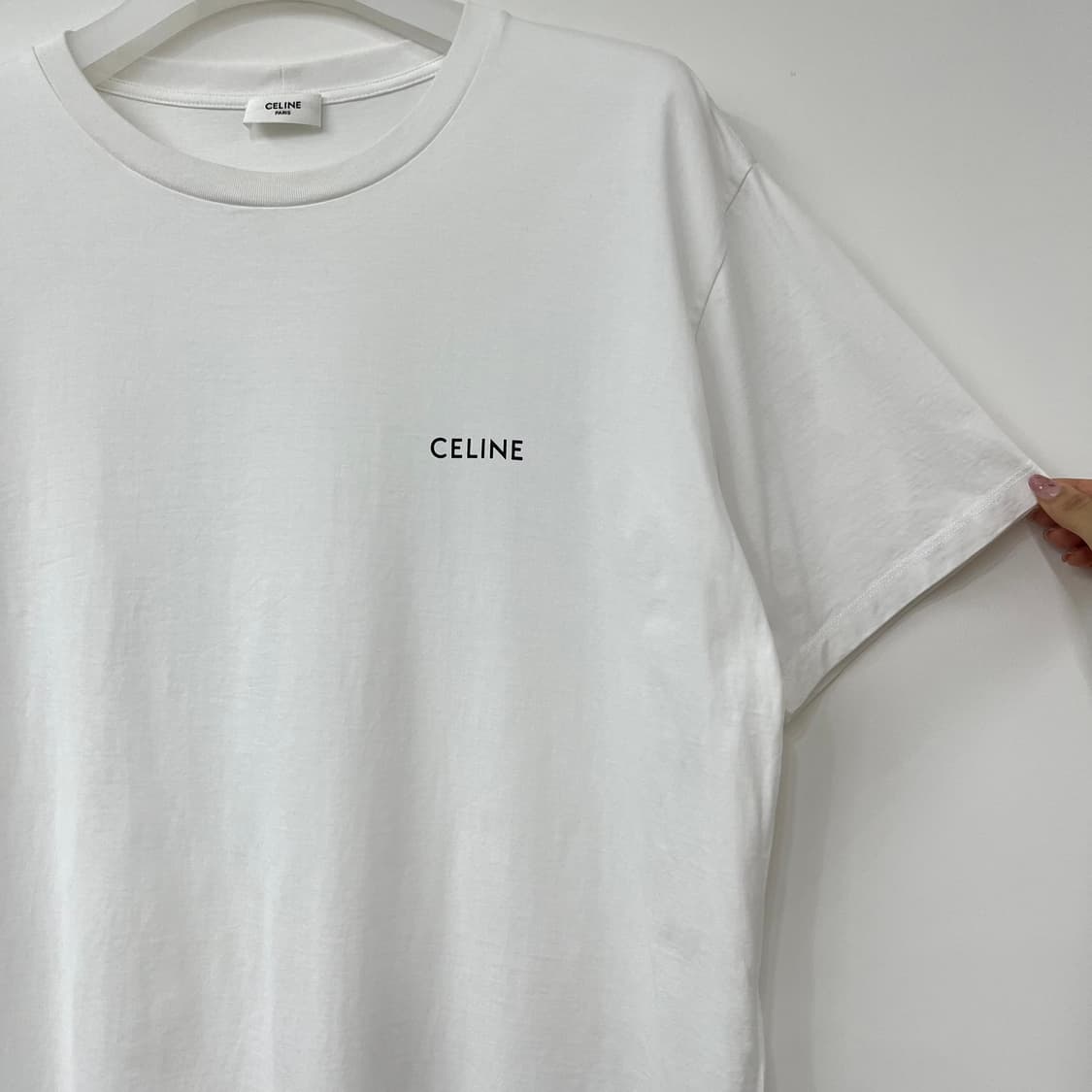 CELINE 셀린느 로고 화이트 코튼 루즈 티셔츠 상품이미지4