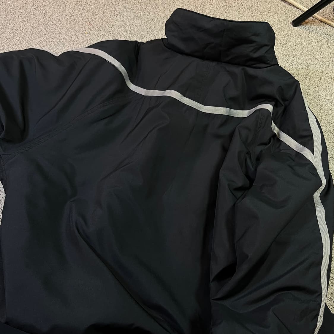 나이키 스우시 트랙 바람막이 점퍼 상품이미지3