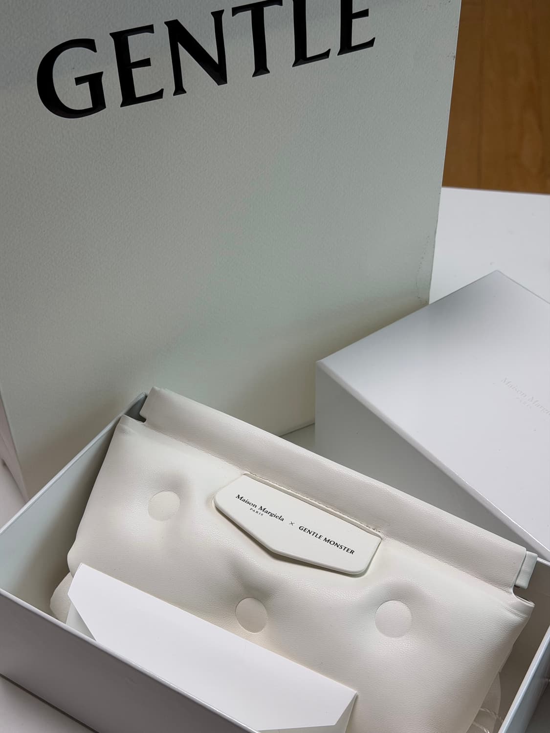 젠틀몬스터 x 마르지엘라 MM207 새상품 상품이미지2