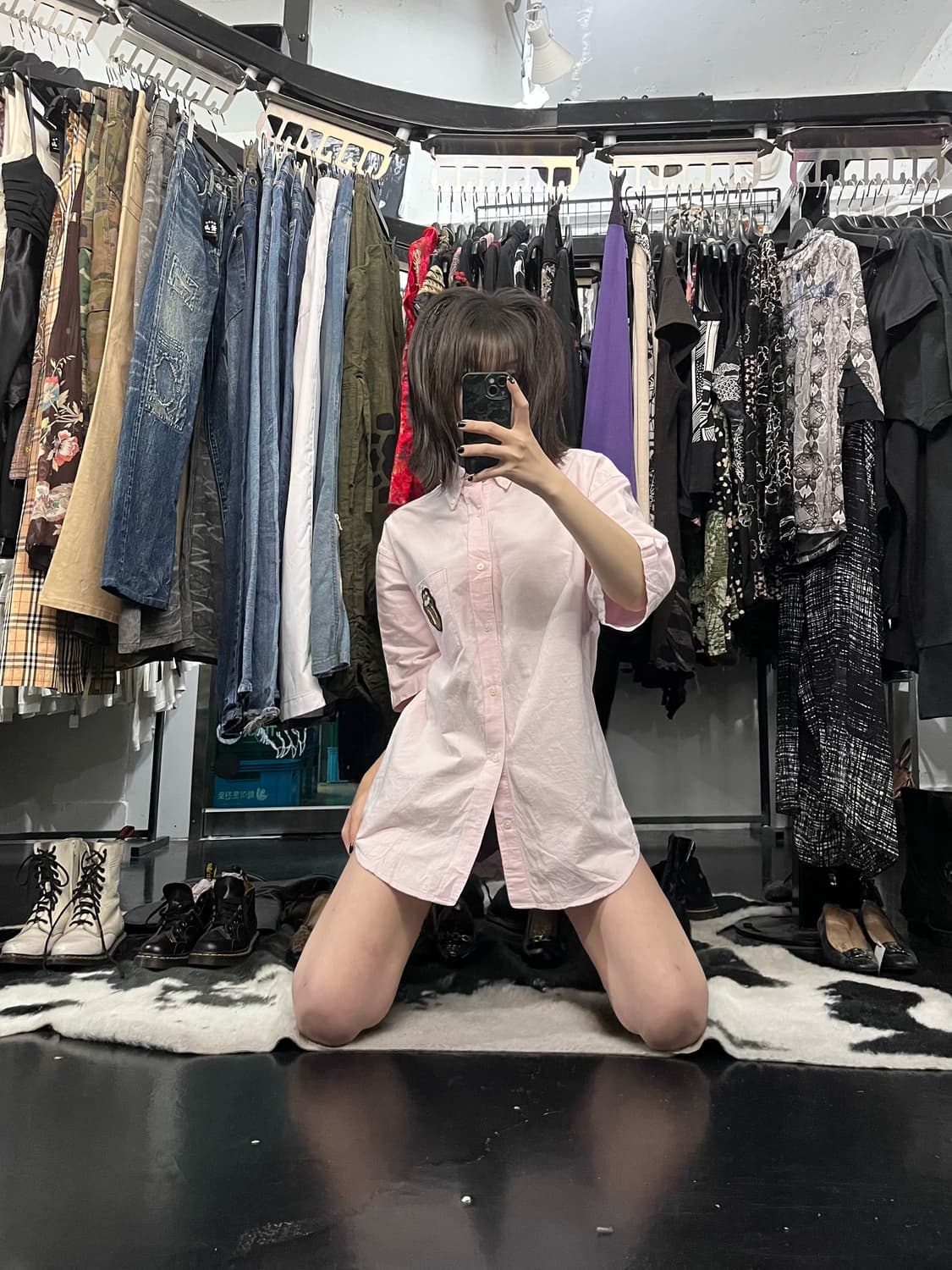 자수 포인트 오버핏 반팔 셔츠 상품이미지1