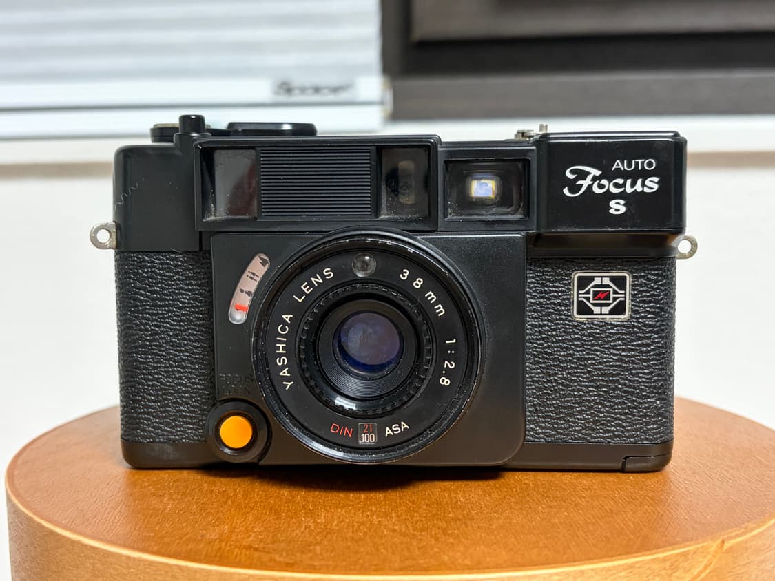 야시카 오토포커스 S 필름 카메라 (인테리어 소품용 or 부품용) 상품이미지1