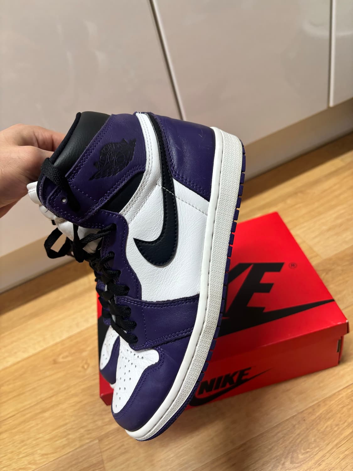 조던 1 하이 코트퍼플 260 사이즈 판매합니다 상품이미지4