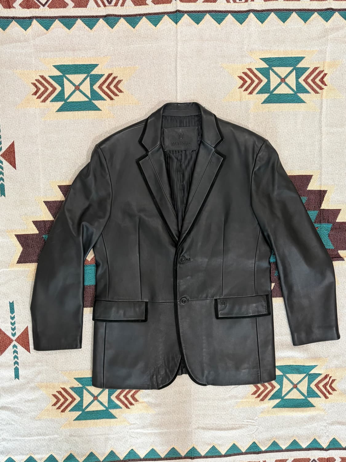 마에스트로 양가죽 클래식 2버튼 레더 블레이저 상품이미지1