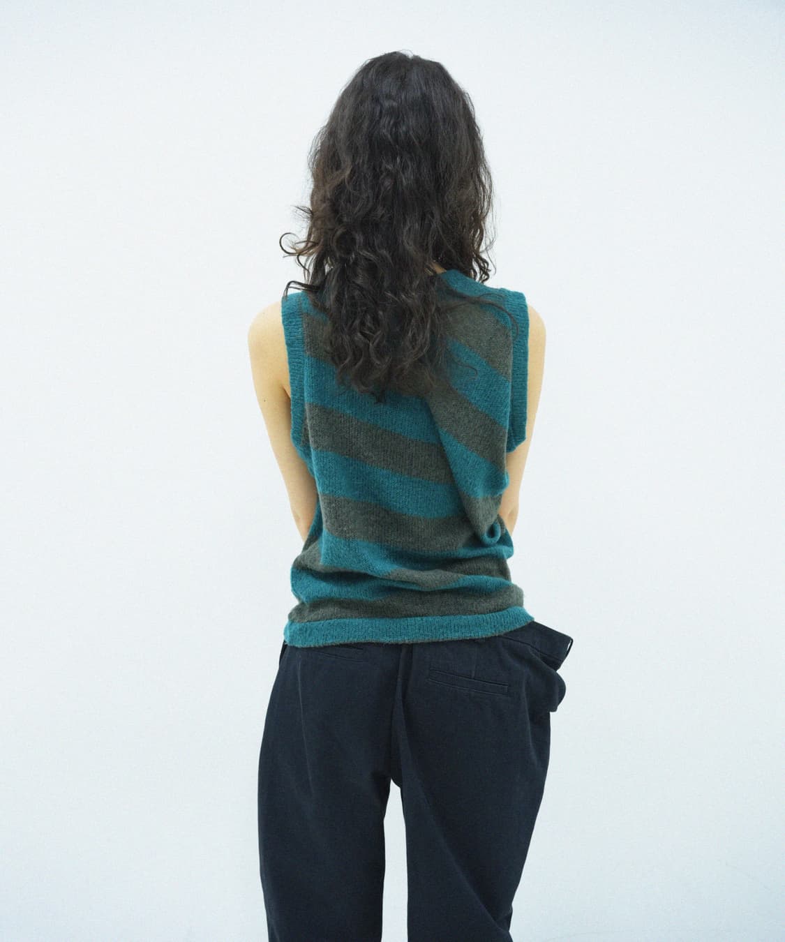 green Knit vest 니트 슬리브리스 상품이미지2