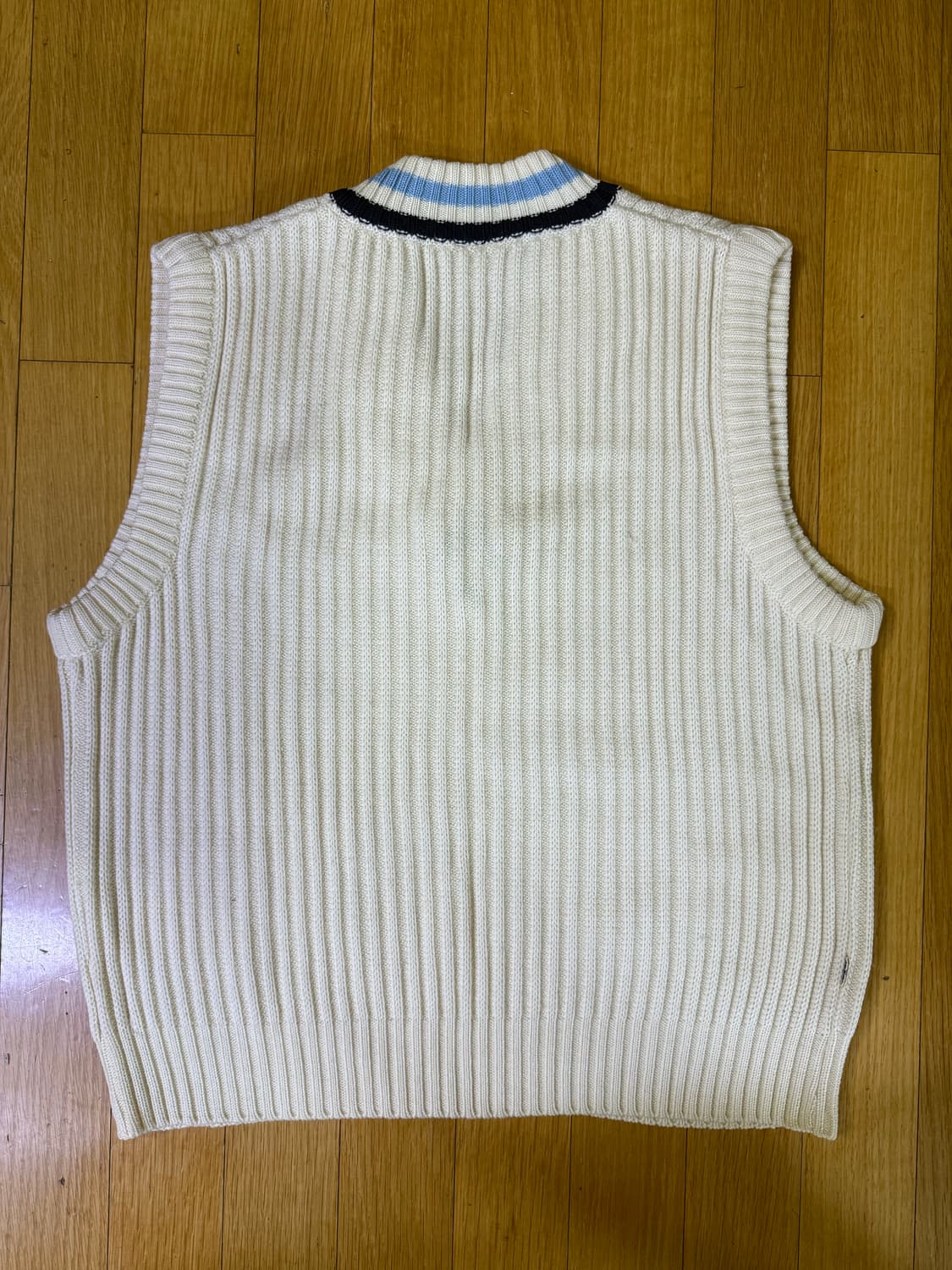 리바이스 니트베스트(니트조끼) 상품이미지2