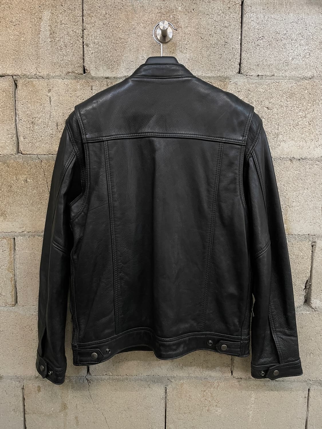 폭스 크릭 논 카라 가죽 자켓 상품이미지4