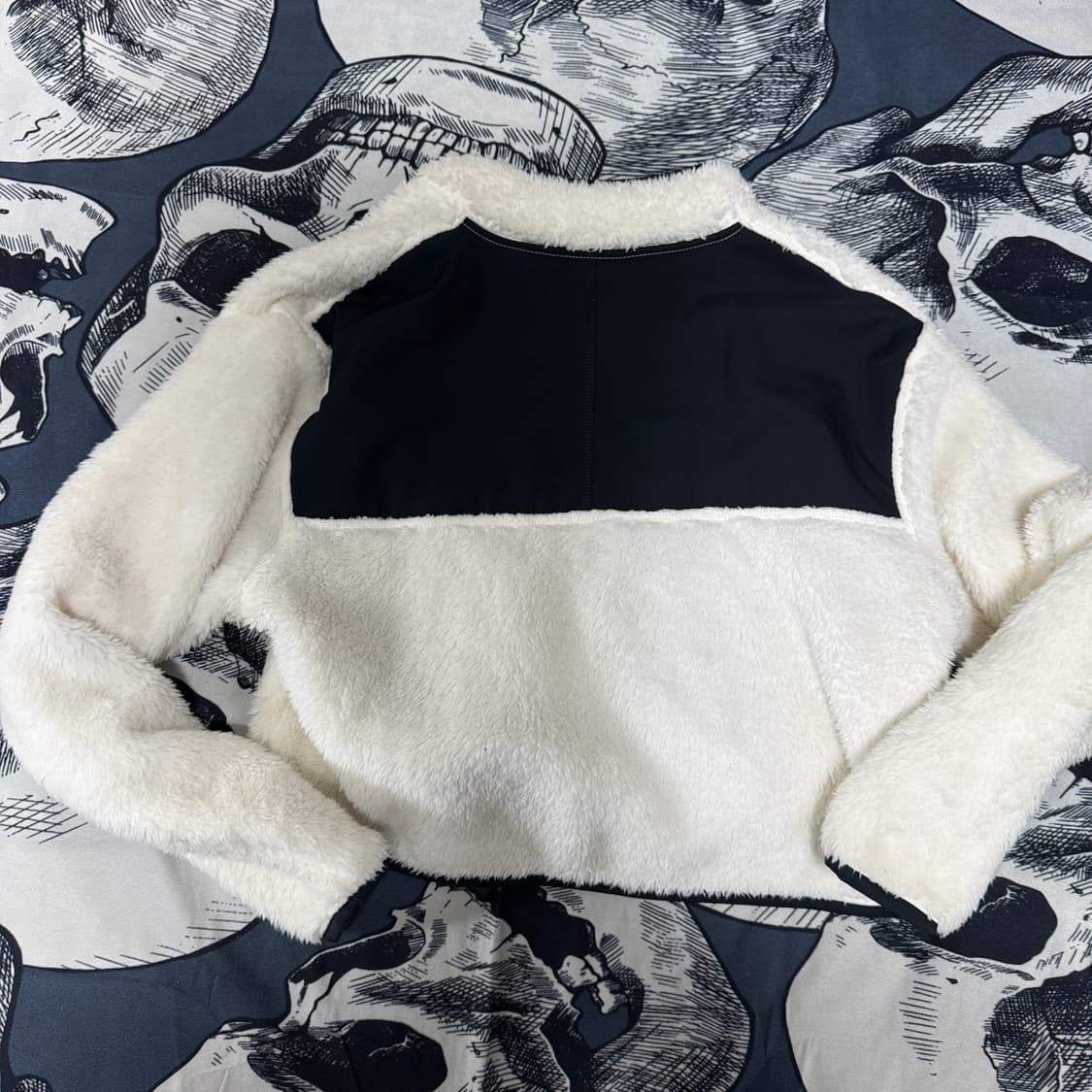 나이키 크롭 뽀글이집업 85 M 사이즈 상품이미지5