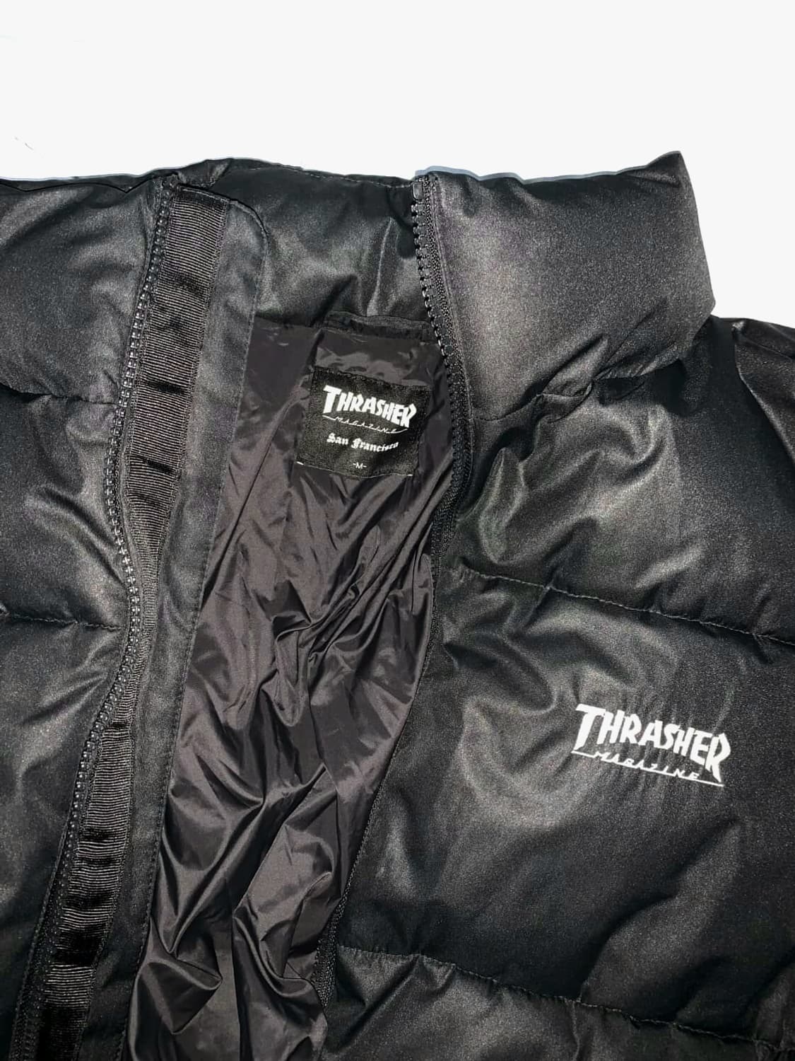 트레셔 백로고 패딩 상품이미지1