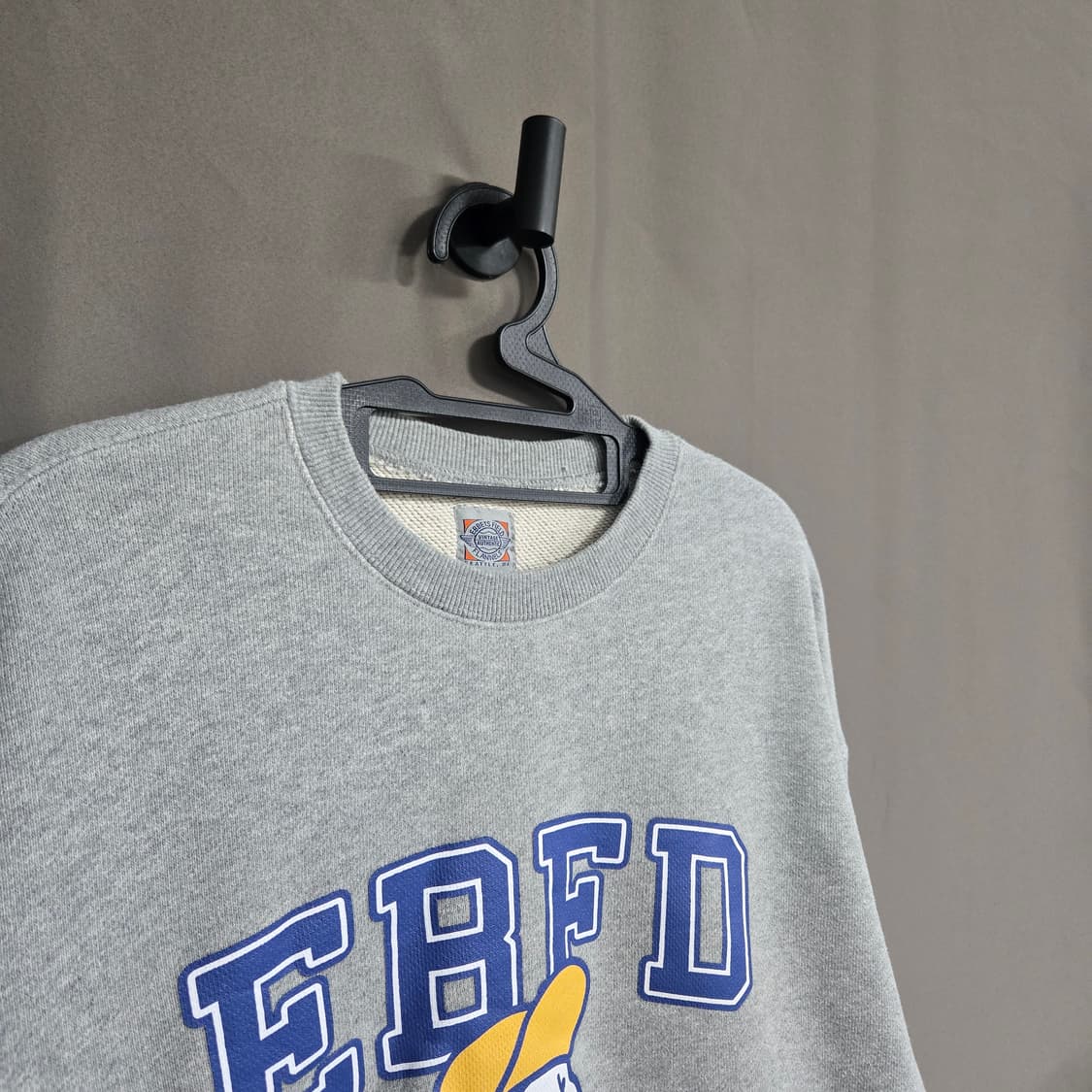 EBFD 이벳필드 어센틱 맨투맨 상품이미지2