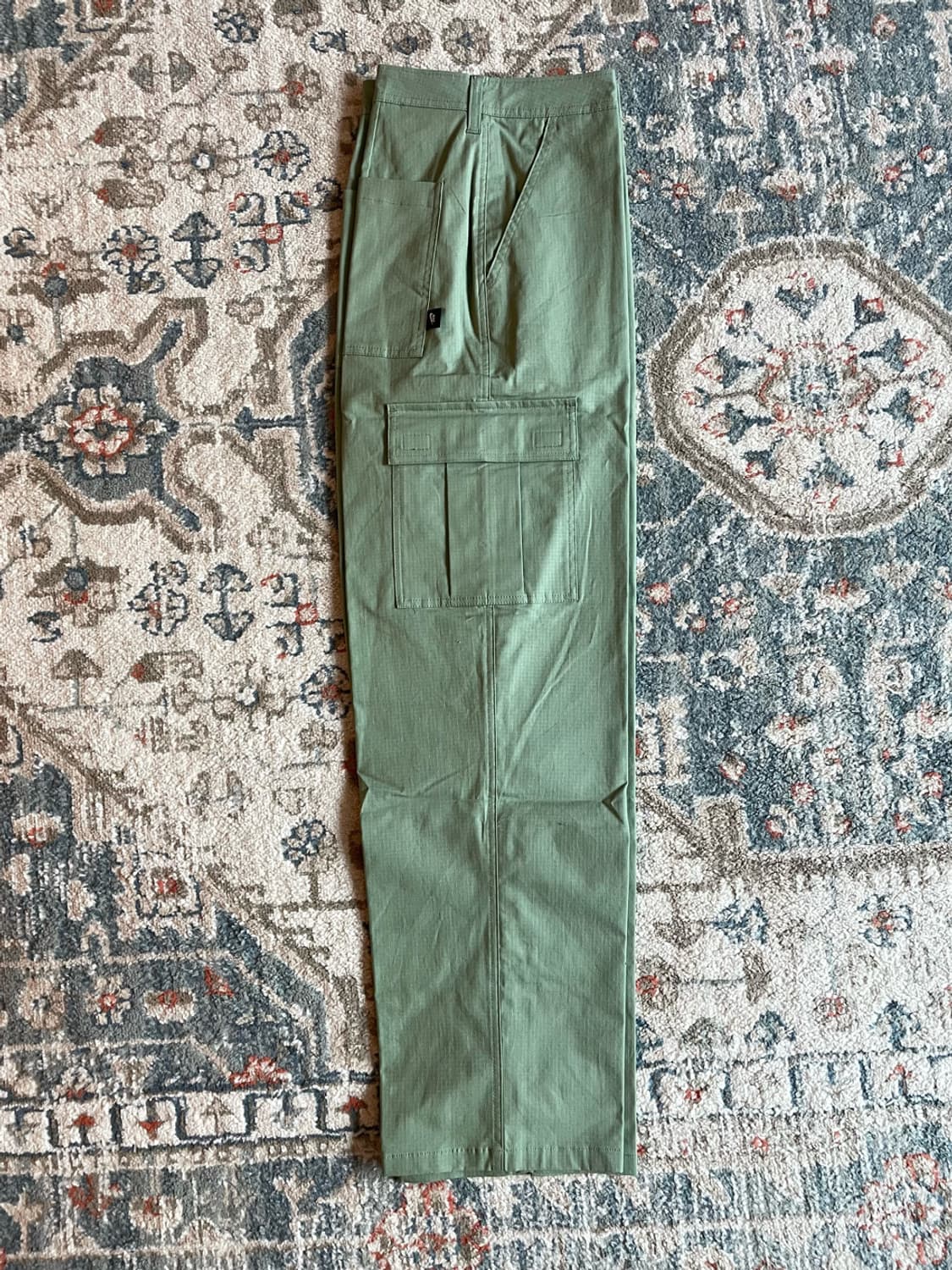 나이키 클럽 카고 팬츠 오일 그린  (새제품,32x32) 상품이미지3