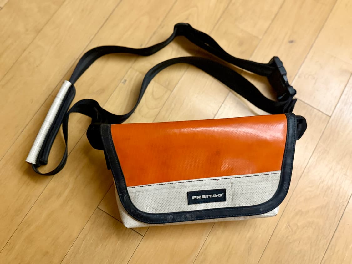 [프라이탁] 제이미 F40 (화이트/오렌지) 상품이미지1