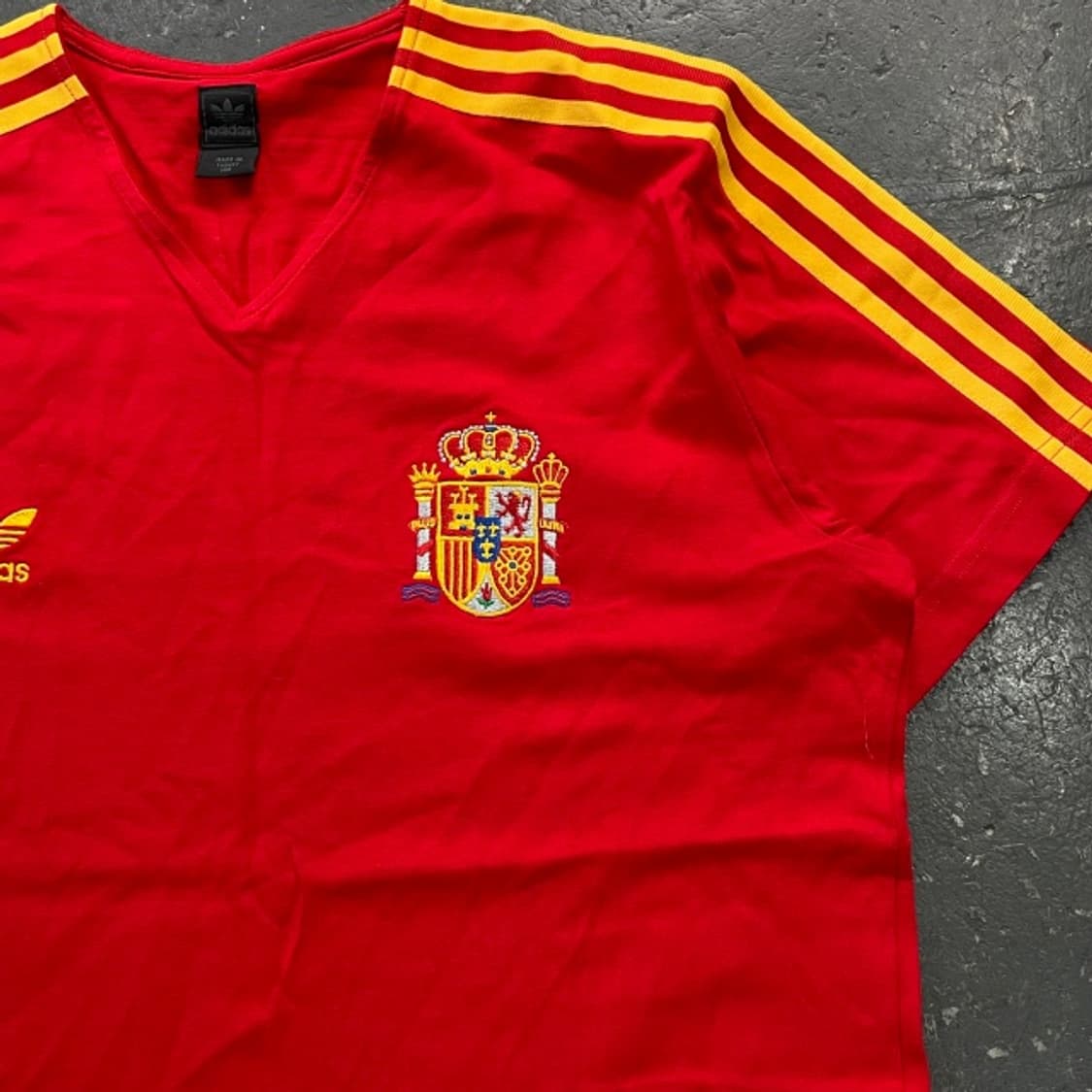 100 아디다스 스페인 국대 반팔티 상품이미지2