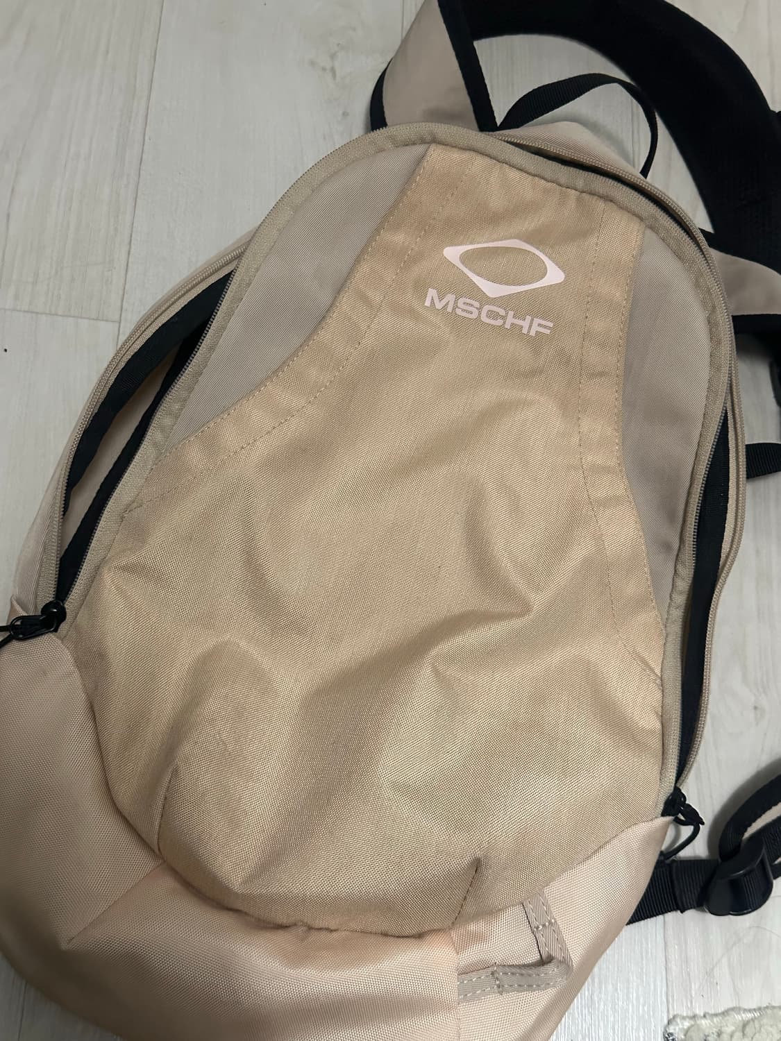 미스치프 롬버스 백팩 베이지 상품이미지3
