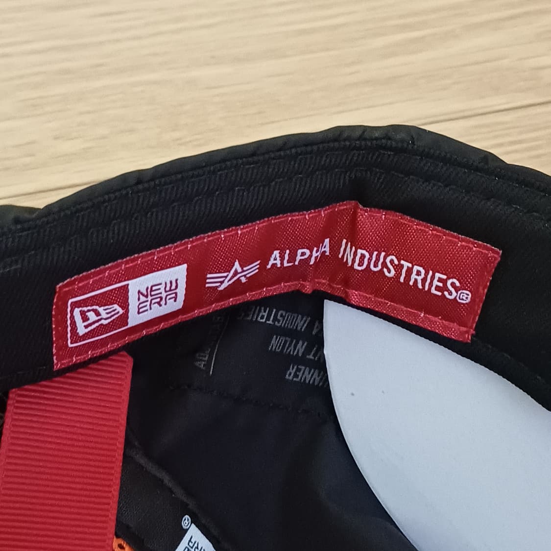 뉴에라 x 알파 인더스트리 MLB 뉴욕 양키스 러닝 제트캡 판매합니다 상품이미지3