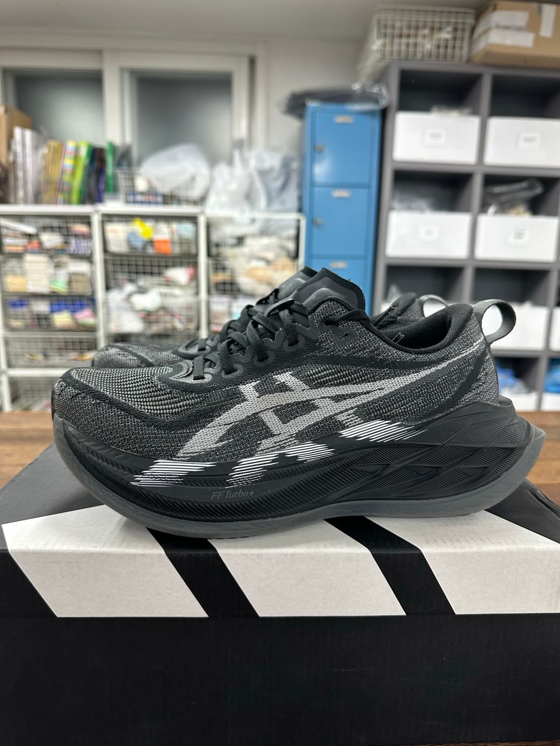 아식스 슈퍼블라스트2 블랙 245 상품이미지3