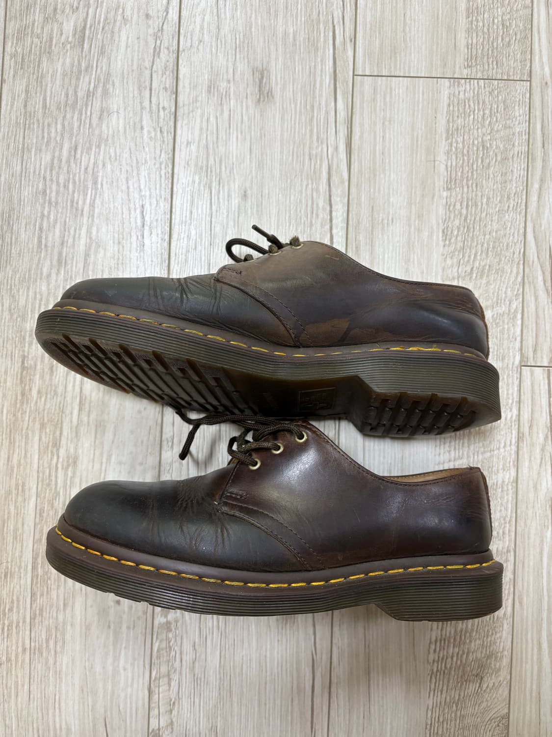 닥터마틴 1461 3홀 크레이지홀스 250 상품이미지2