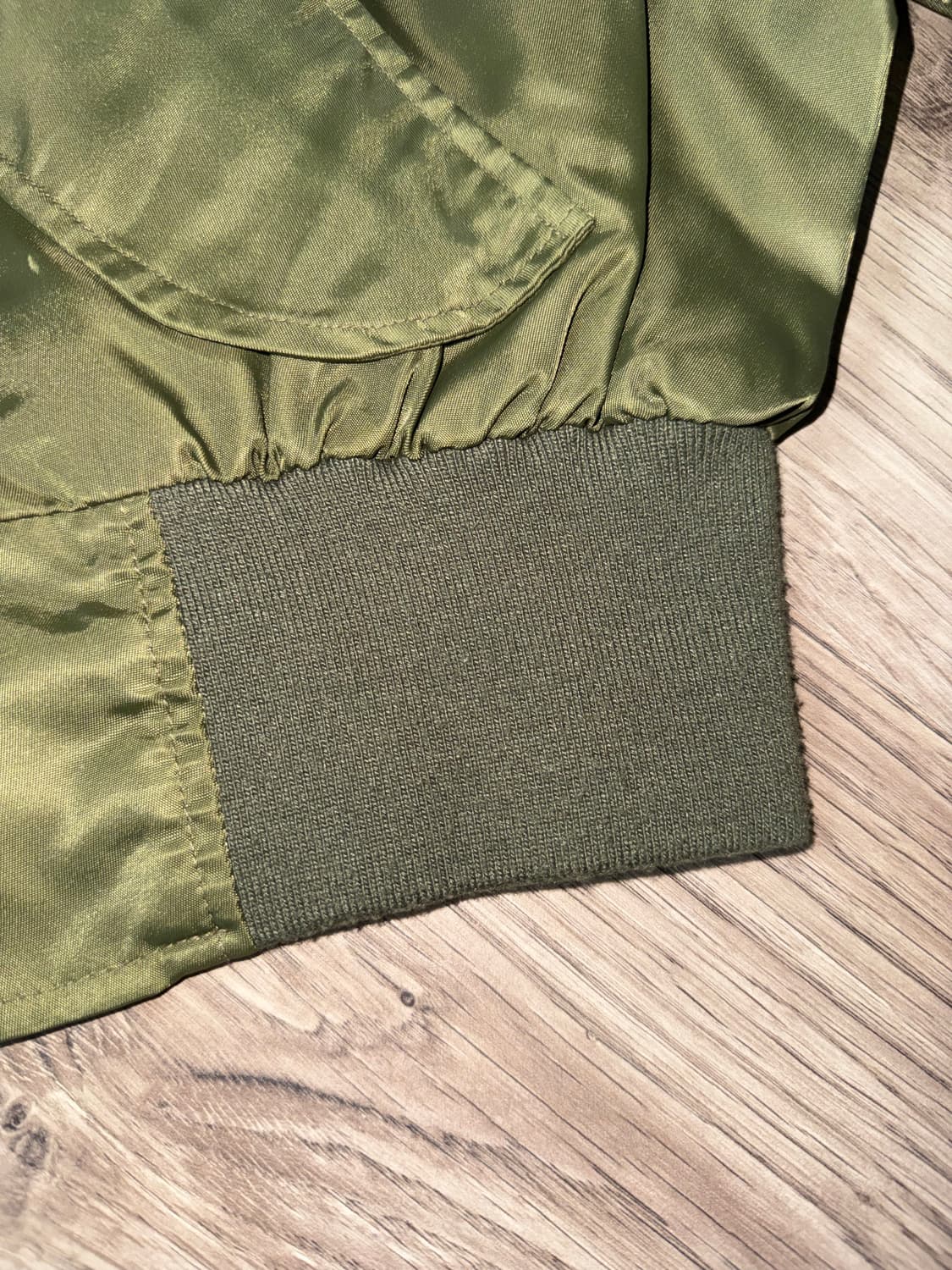 페일제이드 항공점퍼 카키 상품이미지3