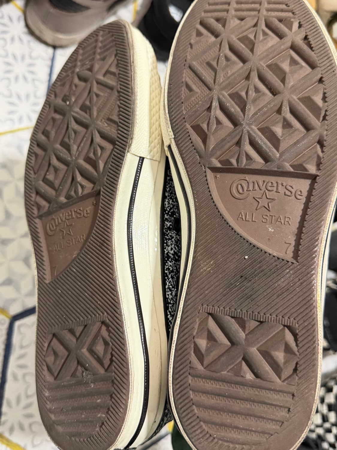 Jw앤더슨x컨버스 상품이미지4