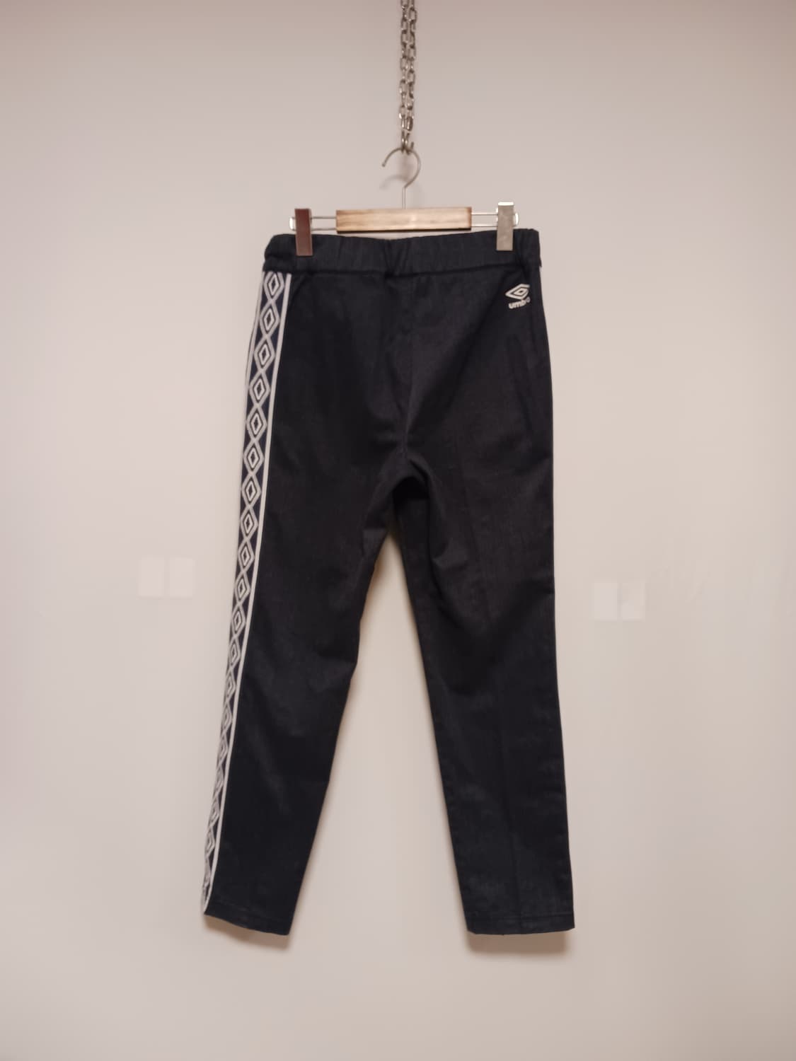 엄브로 다이아몬드 밴딩 트랙팬츠 상품이미지6