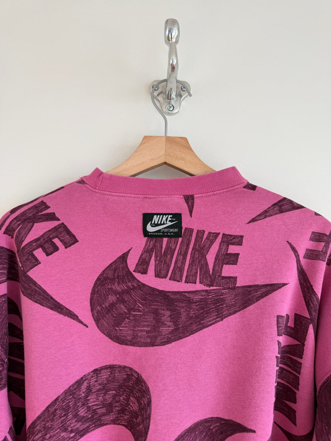 나이키(NIKE) 드로잉 스우시 맨투맨 상품이미지6