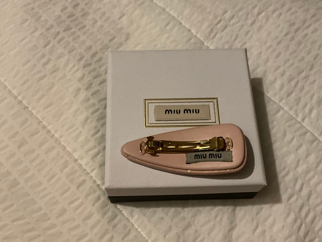 미우미우 헤어핀 머리삔 상품이미지3