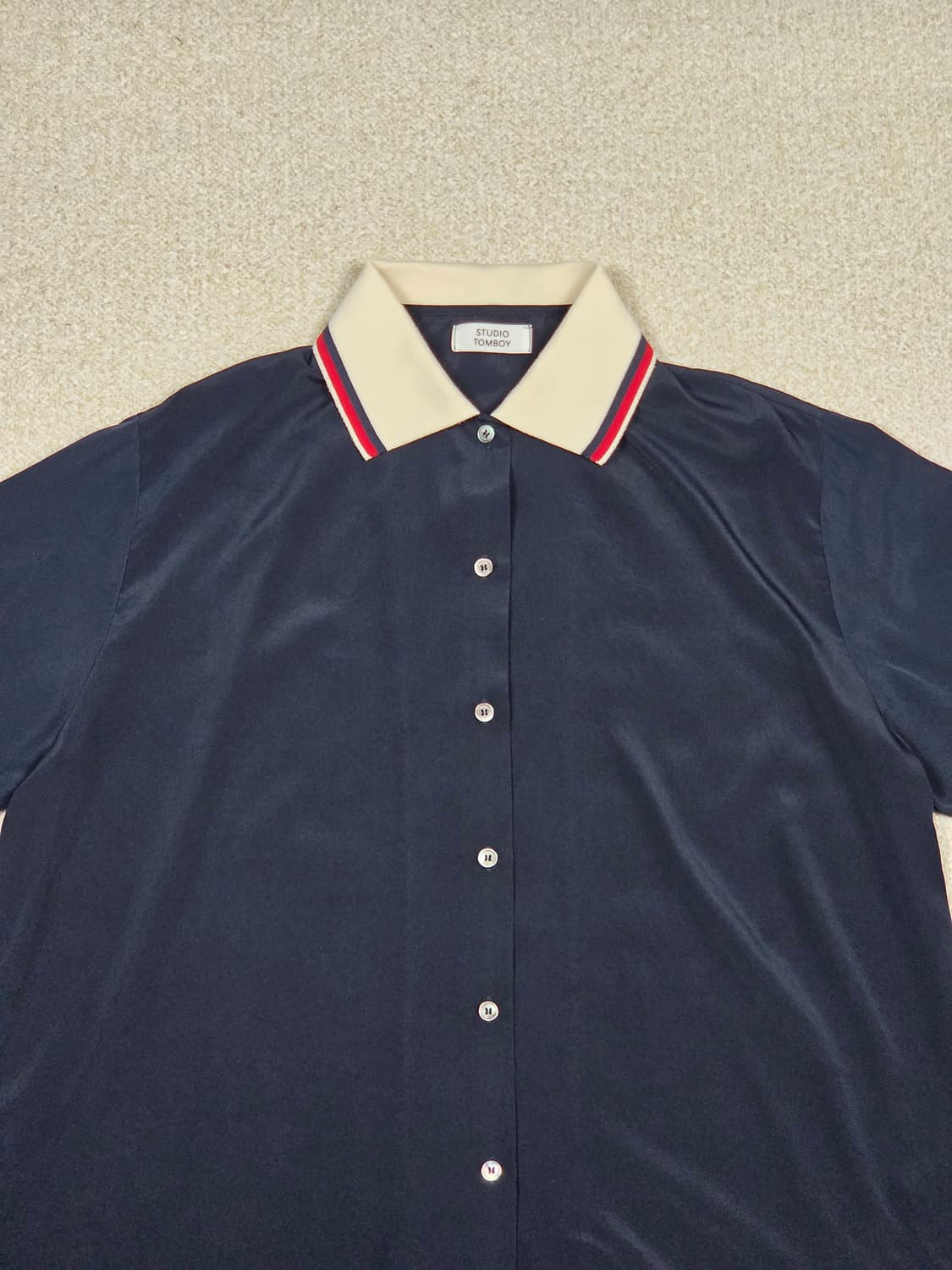 [스튜디오 톰보이] 배색 니트 카라 반팔 셔츠 | S00035 상품이미지2