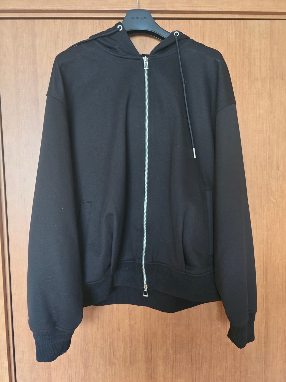 송지오 자수 후드집업 판매 상품이미지2