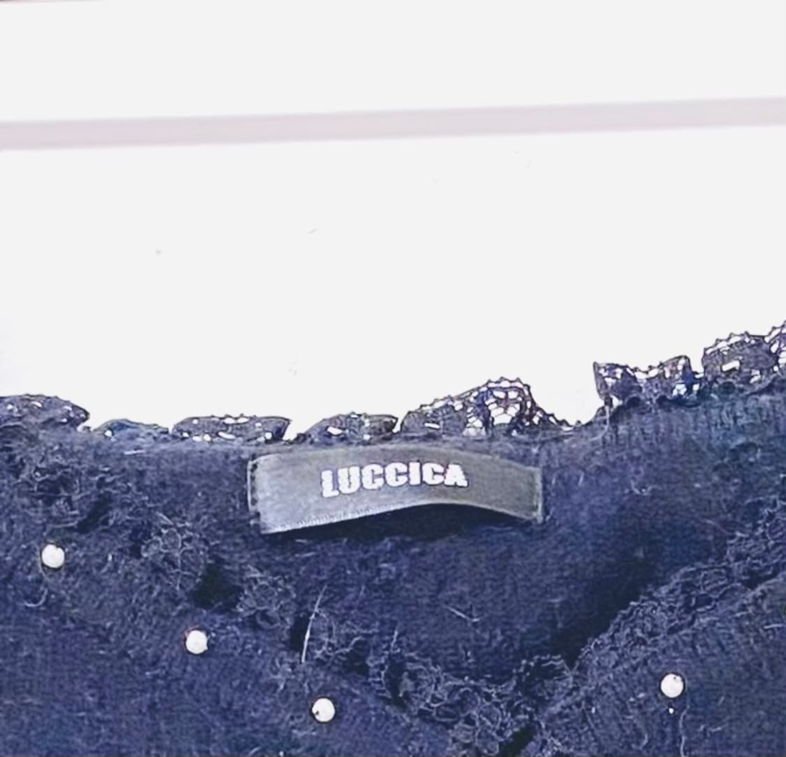 일브 블랙 비즈 하트 벨벳 리본 로걀탑 상품이미지2