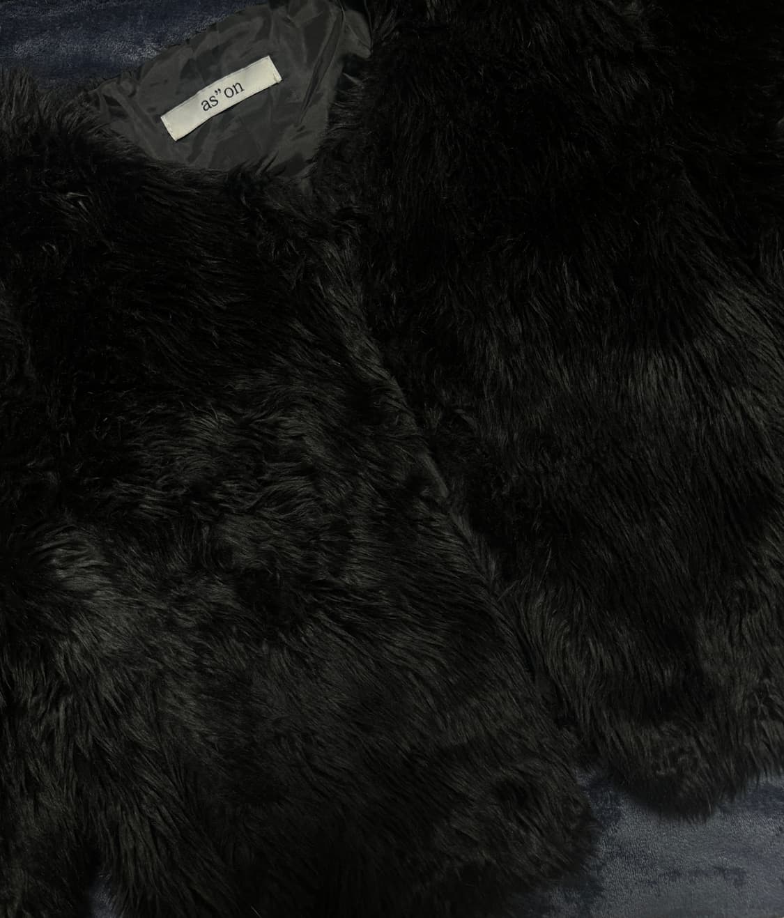 애즈온 퍼자켓 블랙 상품이미지3