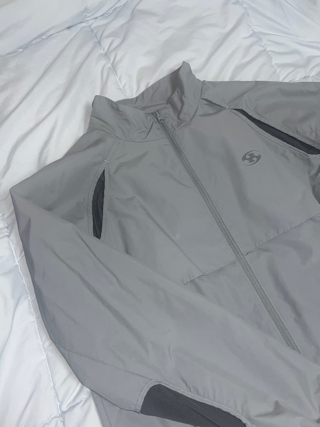 산산기어 슬래쉬 슬릿 자켓 차콜 사이즈 2 상품이미지1