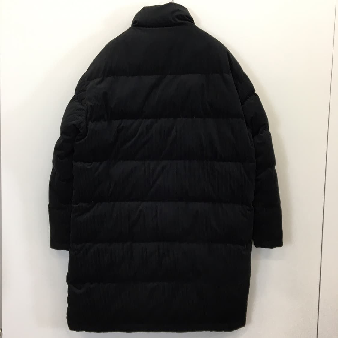 자라 코듀로이 화이트덕다운 롱패딩 L  상품이미지4