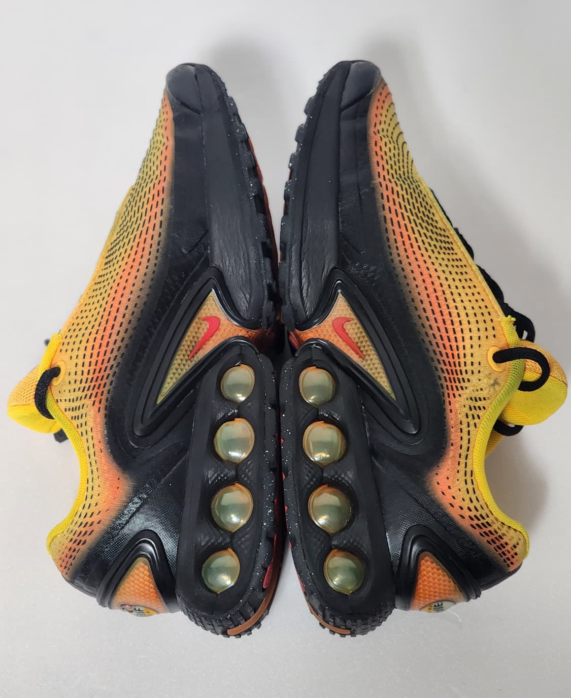 나이키 에어맥스 DN 옐로우/블랙 240mm 상품이미지4