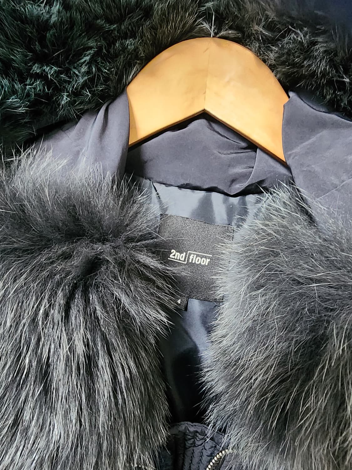 세컨플로어 폭스 퍼 패딩 코트 상품이미지4