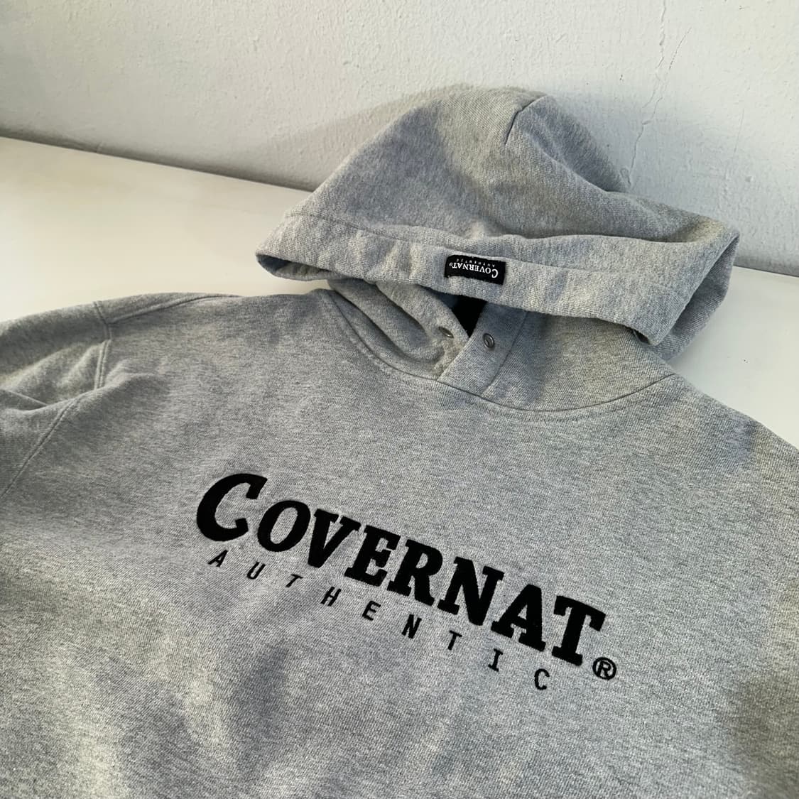 S 95 커버낫 그레이 빅로고 후드티 상품이미지1