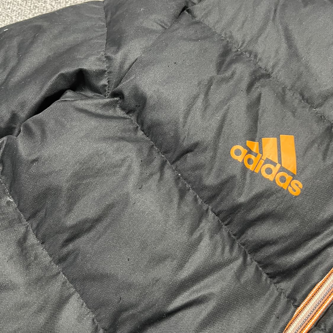 아디다스 레알마드리드 패딩 점퍼 상품이미지5